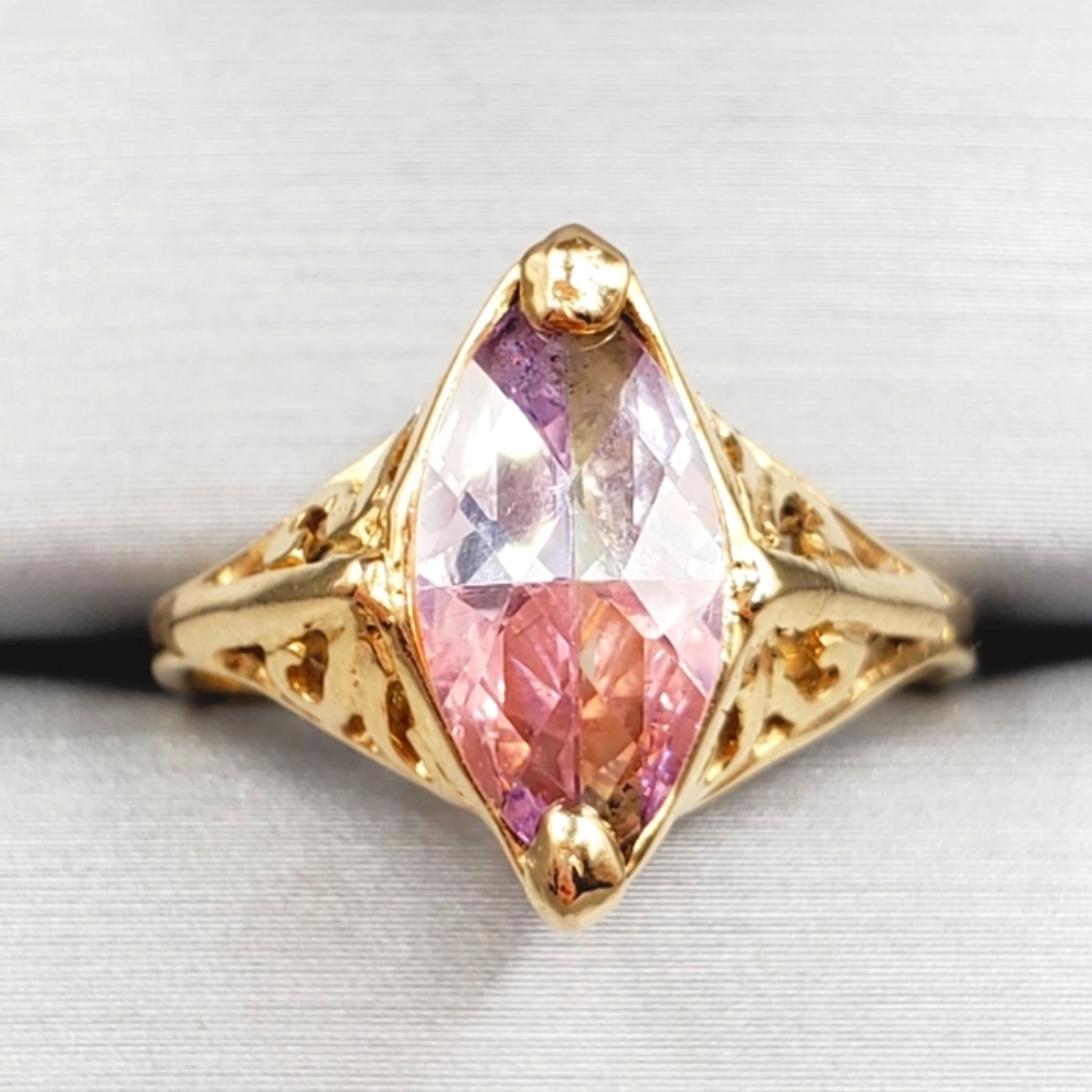 14k Solid Yellow Gold Two Tone Pink & Purple Marquise Checkerboard Cut CZ Ring - Picture 1 of 9